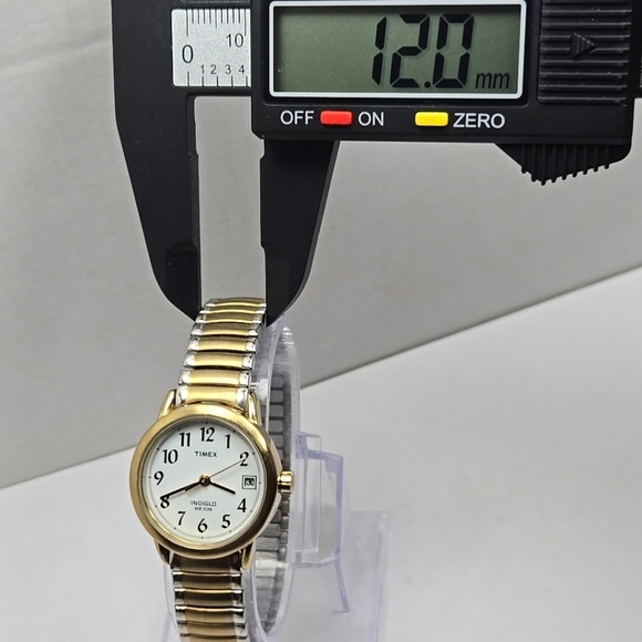 Timex Easy Reader Watch Women Two Tone Date New Battery  - Indiglo Not Working - - Picture 5 of 10